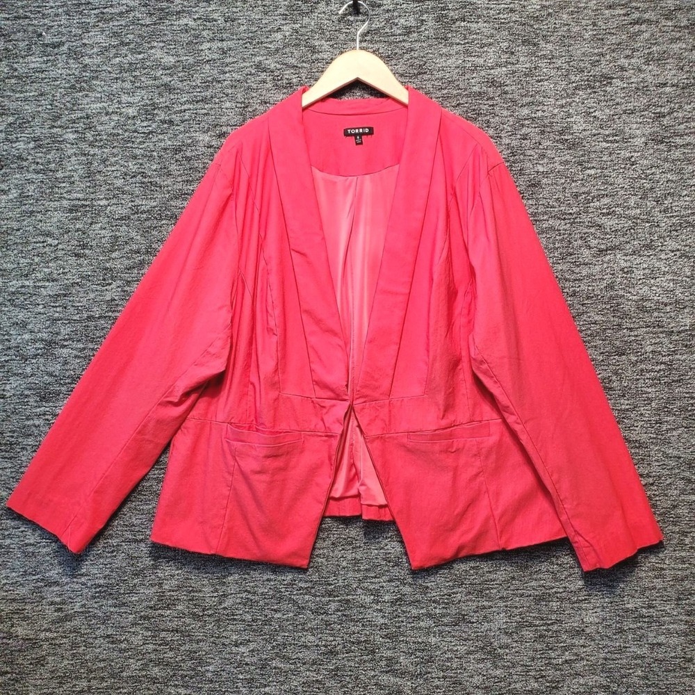 Torrid Blazer Women 4X Coral Pink Cutaway Open Front Professional Career Chic‎